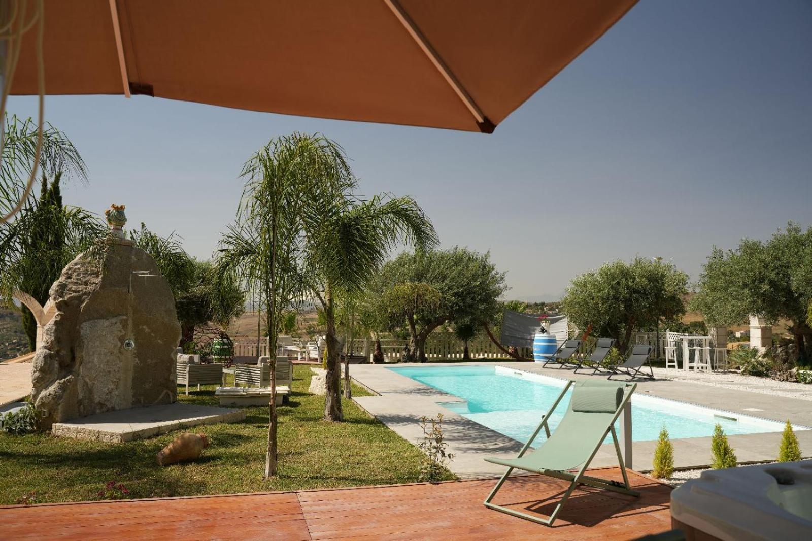 La Corte Di Afea Bed & Breakfast